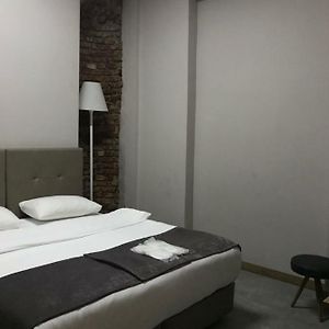 Budget Kamer met een King Size Bed